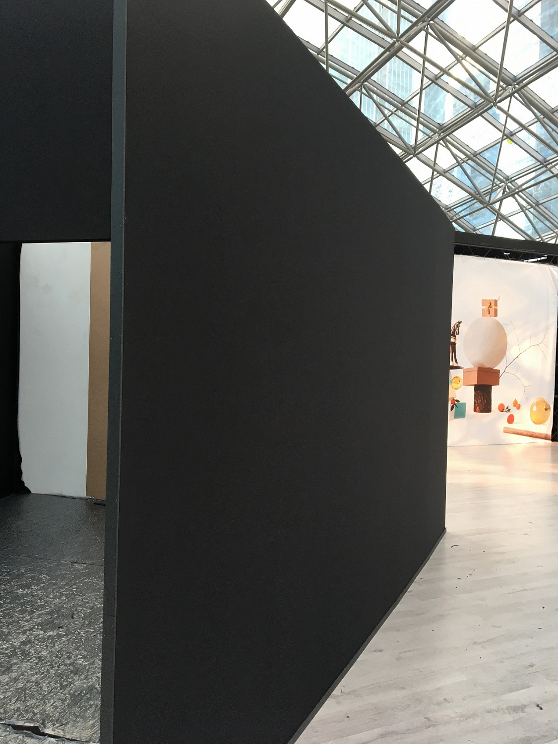 Выставка Космос в ТЦ Афимол